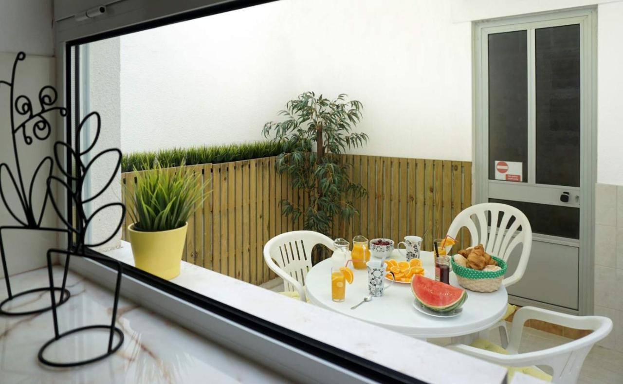 D Wan Guest House Peniche Eksteriør bilde
