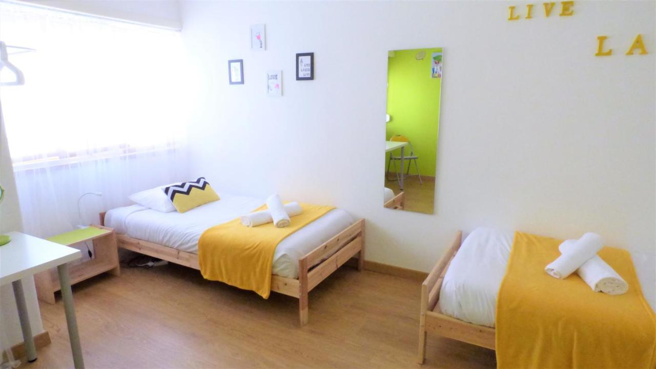 D Wan Guest House Peniche Eksteriør bilde